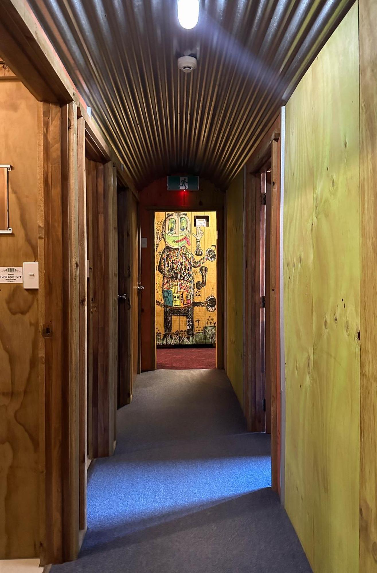 The Crossing Lodge & Backpackers Erua Exterior foto